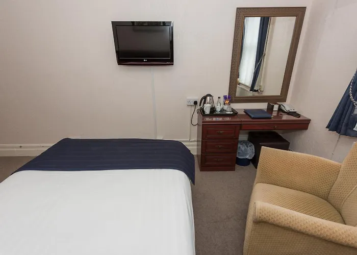 Top Eastbourne Hotels Offering Live Entertainment