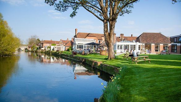 Salisbury Hotels Near Town Centre: Your Guide to the Perfect Accommodations