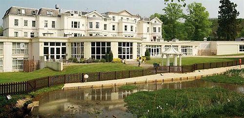 Hotels near Bath Road Cheltenham: Your Gateway to Comfort and Convenience