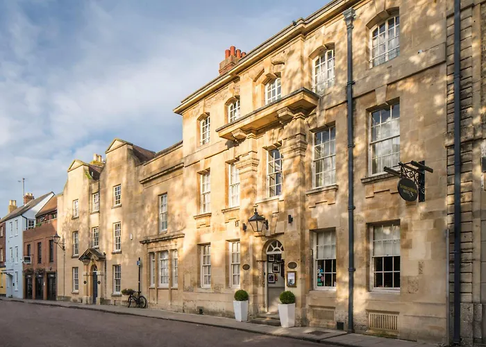 Best Spa Hotels in Oxford for a Luxurious Getaway