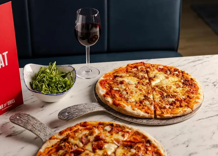 Best Hotels Near Derby Theatre