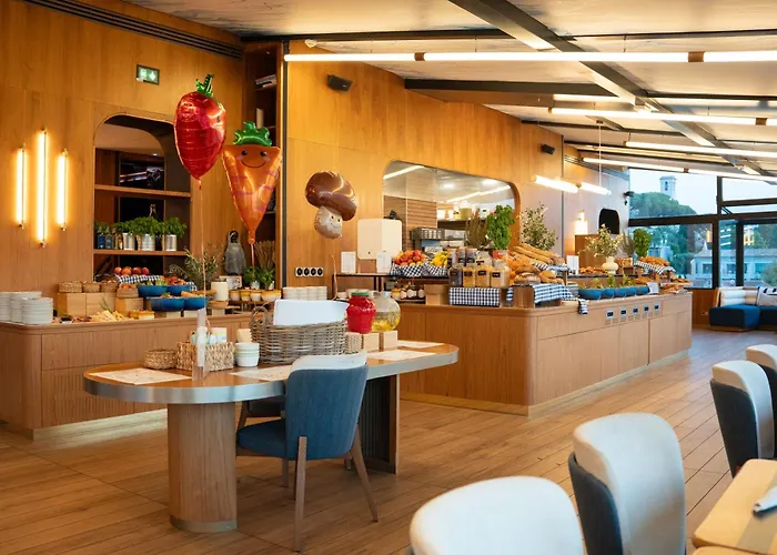 5 Star Hotels in Cannes
