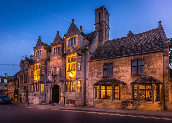 Top Accommodations in Charming Oundle