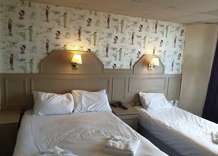 Top Hotels Near South Pier, Blackpool